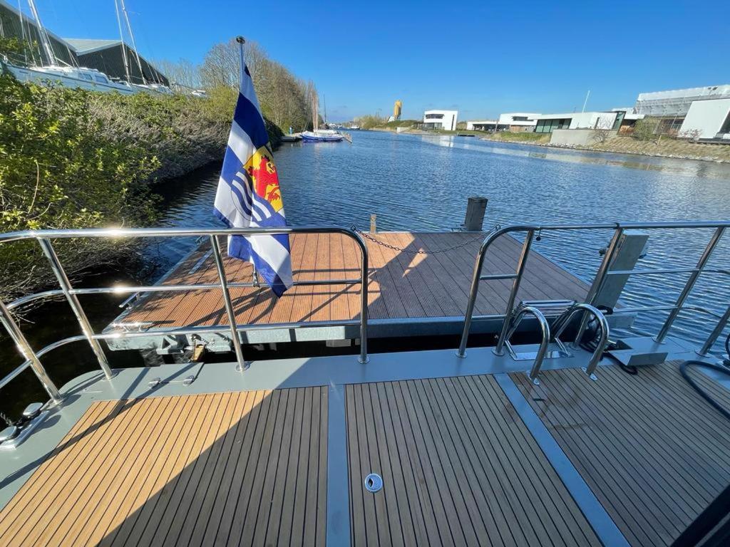 Houseboat Kamperland Hotel Exterior foto